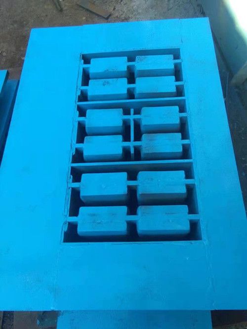 水泥砖模具与免烧砖模具的广泛应用及保养维护要点