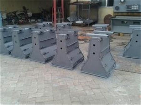 上海隔离墩模具诚信商家 多图展示机械设备，品质与信赖并行